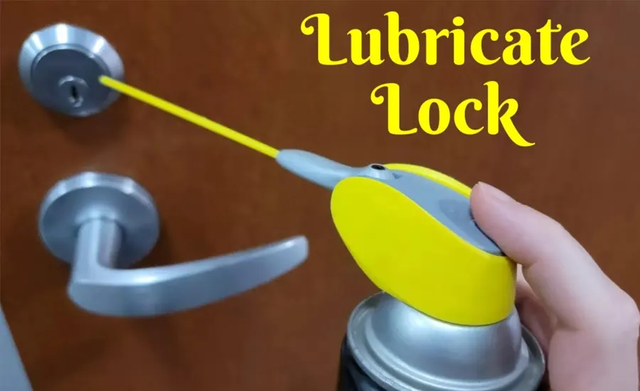 روان‌کاری قفل با اسپری مناسب